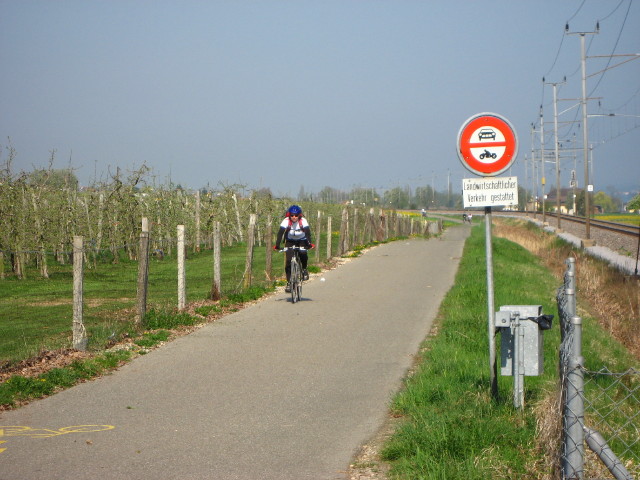 091948_Monika_in_voller_Fahrt.jpg