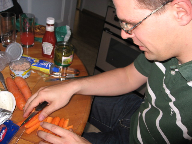 092254_Daniel_am_ruesten.jpg