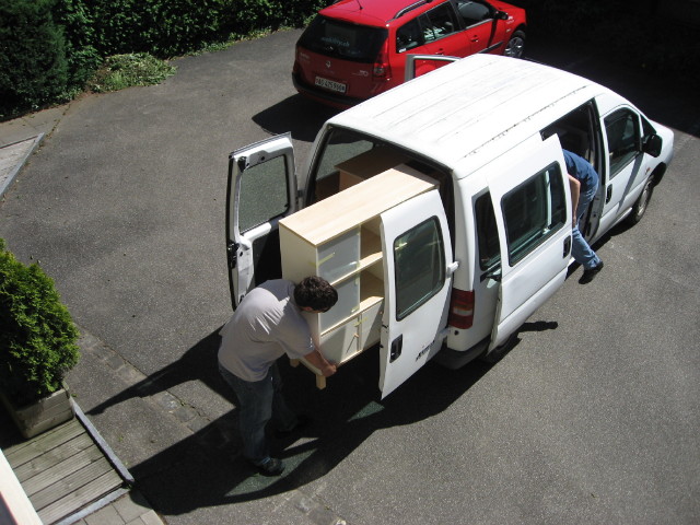 092556_ausladen.jpg
