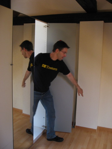 092618_Zusammenbau_Schlafzimmerschrank.jpg