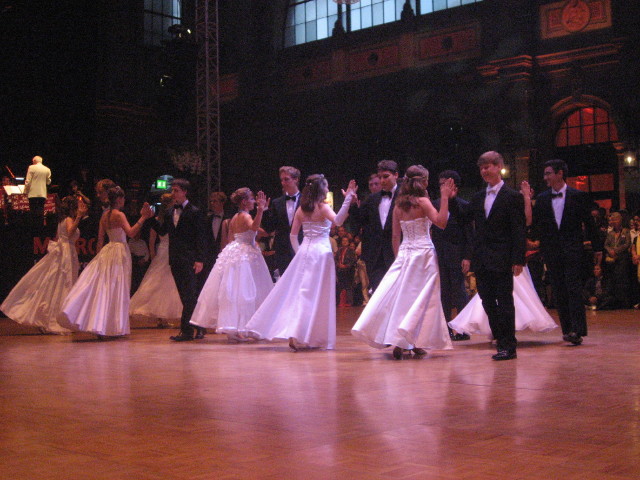 093178_Eroeffnung_Annen-Polka.jpg